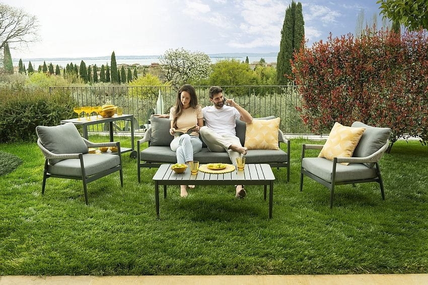 Viridea lancia Outside Home: nasce il brand che porta il design d'interni in giardini e terrazzi